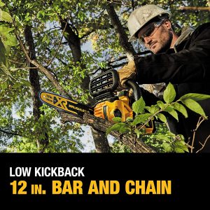 dewalt 20V max mini chainsaw cuts